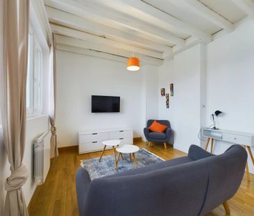 Au pied du centre ville, proche de la gare - Photo 3