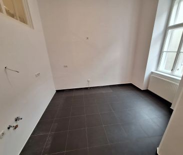 Repräsentativer Stil-TOP-Altbau an der Lackierergasse unbefristet -... - Photo 2