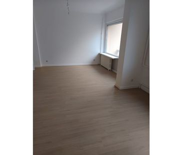 Appartement - STRASBOURG - 74m² - 2 chambres - Photo 2