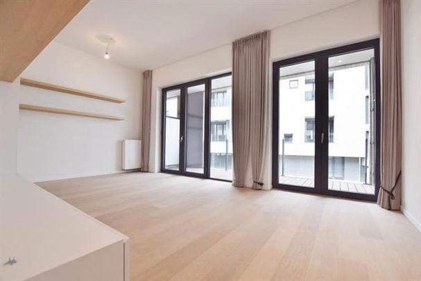 Appartement te huur - Photo 1