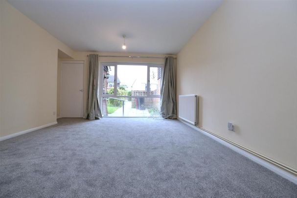 2 bedroom maisonette to rent - Photo 1