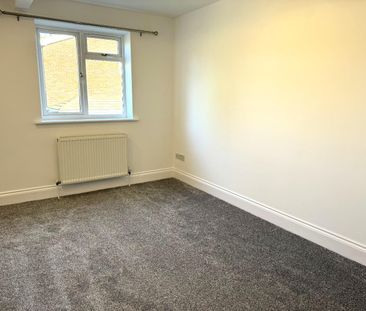 2 Bedroom Flat - Photo 4