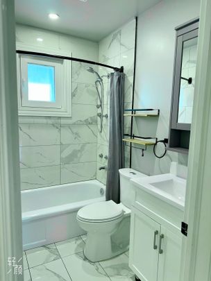 For Lease - 203 Van Dusen Boulevard, Toronto, Ontario - Photo 1