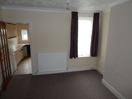 3 bedroom terraced house to rent - Photo 2