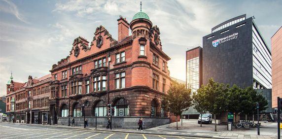 The Bruce Building, Newcastle upon Tyne - Photo 2