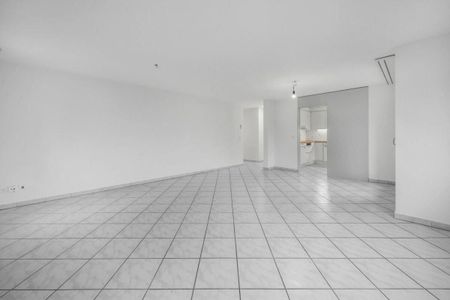 Modern 3.5-room apartment with large balcony in Münchwilen - bright, comfortable & centrally located - Photo 4