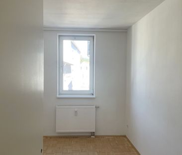 CHARMANTE WOHNUNG DIREKT IN GALLNEUKIRCHEN MIT IM INNENHOF - Photo 3