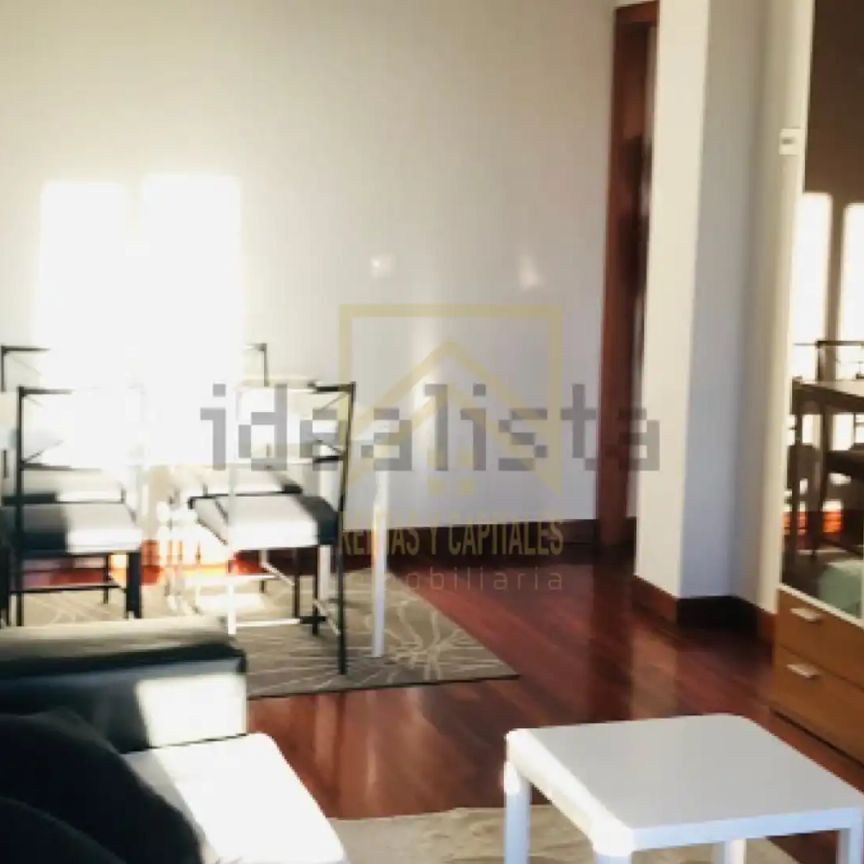 Piso de alquiler en El Astillero - Photo 1