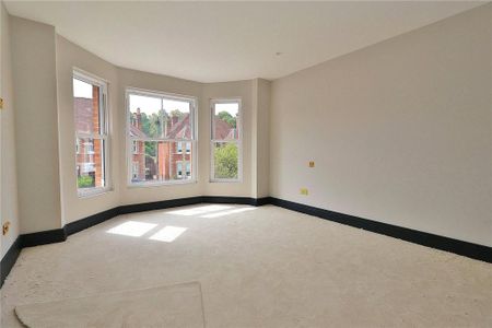 4 bedroom detached house to rent - Photo 5