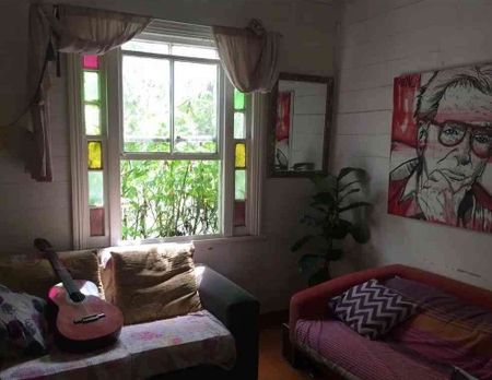 Highgate Hill - Photo 3