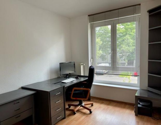 Wohnen & Wohlfühlen - Haus in Köln Ossendorf - Foto 1