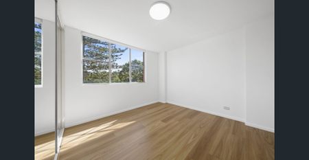 Updated two-bedroom only footsteps to the beach - Photo 2