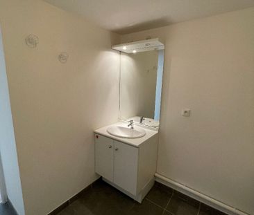 Location Appartement 1 pièce 25m² - Photo 3