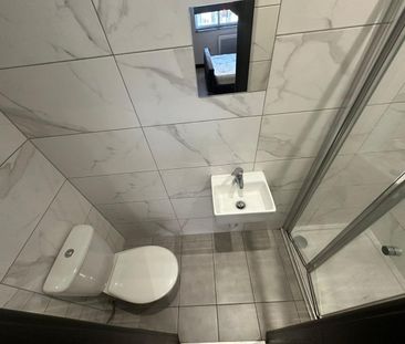 Studio Flat, Sydenham Road, SE26 - Photo 5