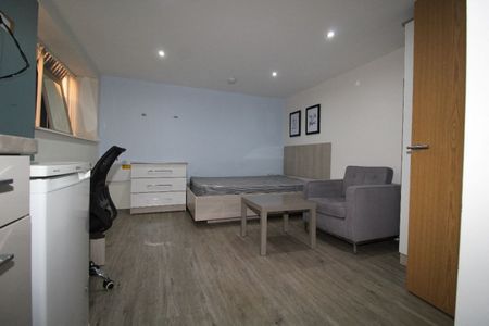 Winckley Square, Flat 09, PRESTON, Lancashire PR1 3JQ - Photo 5