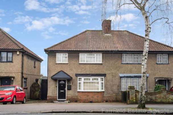 3 bedroom property to rent in Watford - Photo 1