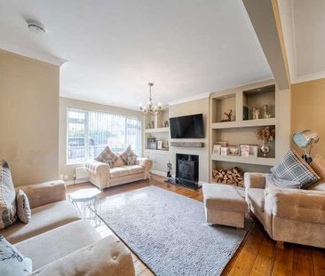 Fletcher Road, Ottershaw, Surrey, KT16 - Photo 3