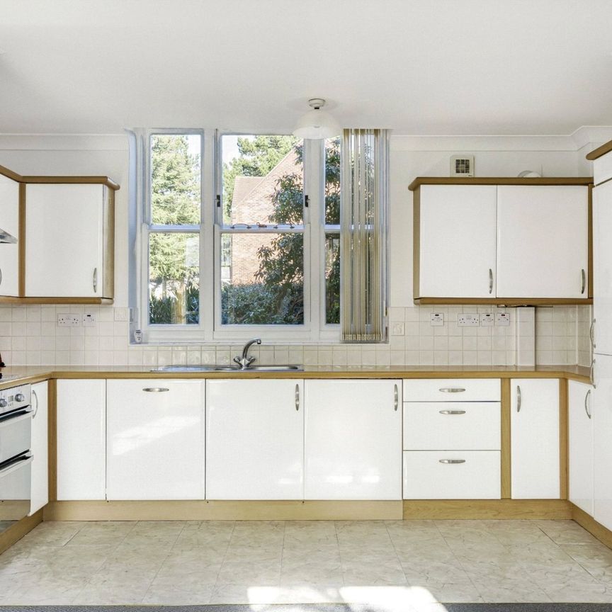 Fleming Way, Exeter, Devon, EX2 - Photo 1