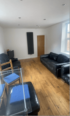 5 bedroom maisonette to rent - Photo 1