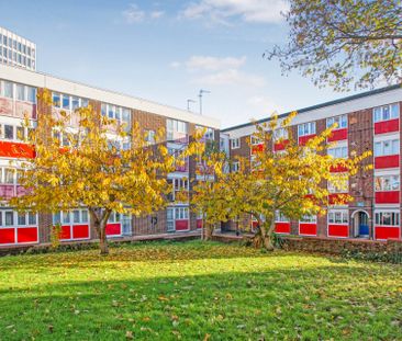 Guide Price £2,000 pcm - Available Now - Unfurnished - Photo 5