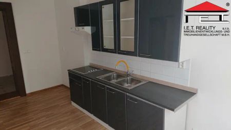 Pronájem, Byt 2+1, 75 m - Fotografie 3