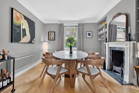 13 Elm Place, Chelsea SW7 - Photo 2