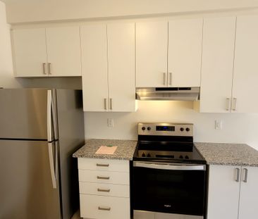 For Lease - 48 Bayardo Drive, Oshawa, Ontario - Photo 6