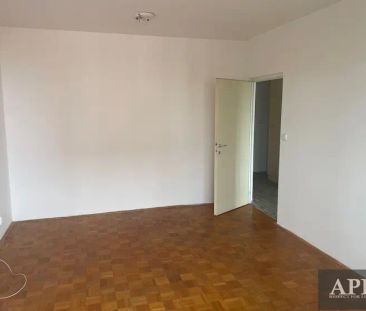 Pronájem bytu 1+1 Uherský Brod, Šaripova - Photo 3