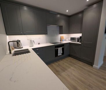 2 bedroom apartment to rent - Photo 5