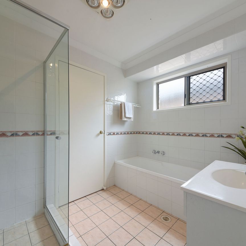 Family Home in Fitzgibbon - Photo 1