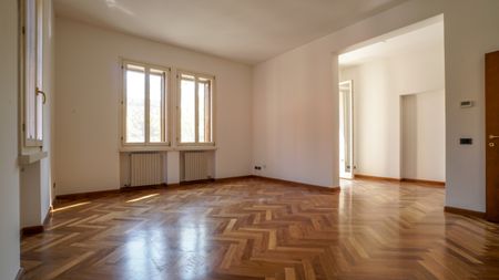 APPARTAMENTO IN AFFITTO CON TRE CAMERE - ZONA SAN ZENO / PORTA PALIO - Photo 2