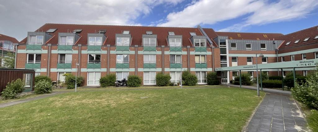 Renovierte 1 ZKB-Wohnung in Fachhochschul-, und Klinikumnähe zu vermieten! - Photo 1