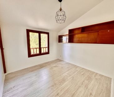 Maison individuelle plein centre SAINT QUENTIN FALLAVIER - Photo 4