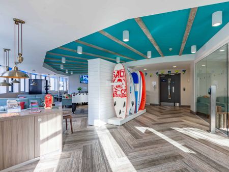 Top Floor Classic Studio - Photo 2