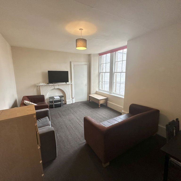 TR Nethergate Flatshare, Dundee - Photo 1