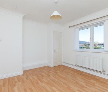 7b Ardmillan Drive, Newtownabbey, BT37 9AZ - Photo 3