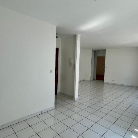 Location Appartement 2 pièces 59m² RIEDISHEIM 68400 - Photo 1