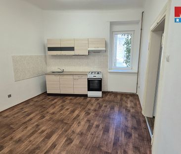 Pronájem bytu 2+1 80 m² - Photo 3