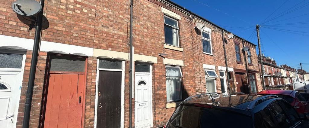 3 bedroom terraced house to rent - Photo 1
