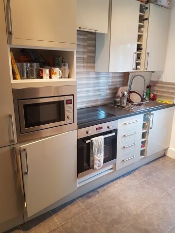 Room in a Shared House, Seely Road, SW17 - Photo 4