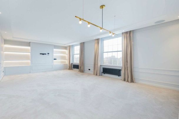 Fitzjames Avenue, Kensington Olympia, W14 - Photo 1