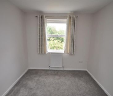 2 bedroom semi-detached house to rent - Photo 2