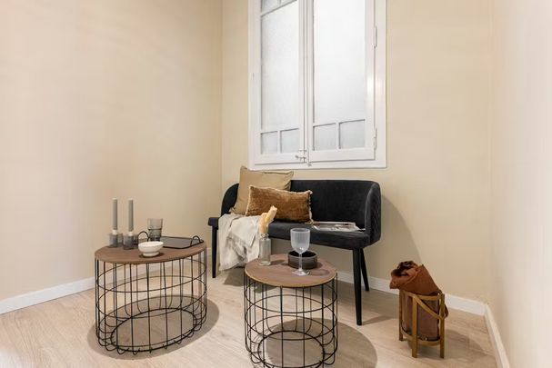 Carrer de Calàbria, Barcelona, Catalonia 08015 - Foto 1