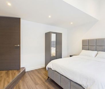 3 bedroom apartment to rent - Photo 2