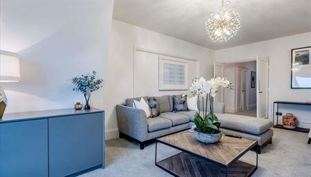 4 bedroom flat to rent - Photo 3