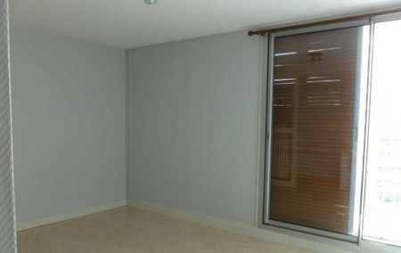 Location Appartement 1 pièce 33m² CLERMONT FERRAND 63000 - Photo 2