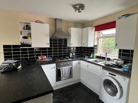 Belle Vue Court - Photo 5