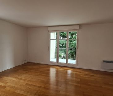 Location Appartement 3 pièces 71m² ORLEANS 45000 - Photo 2