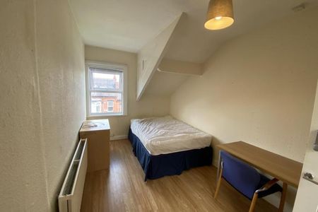 Headingley Avenue, - Photo 2