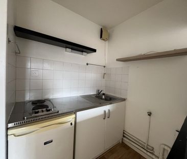 Location Appartement 1 pièce 32m² BORDEAUX 33800 - Photo 3